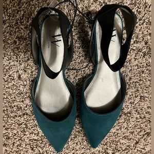 NWT Worthington flats